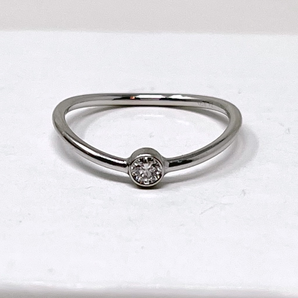 Tiffany & Co Peretti Wave Platinum and Diamond ring